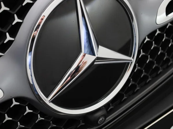 Mercedes-Benz GLC (2025) — foto 33 van 52