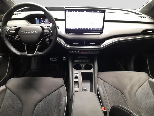 SKODA Enyaq Coupé (2025) — foto 5 van 24