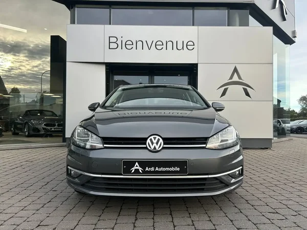 Volkswagen Golf (2019) — foto 12 van 21