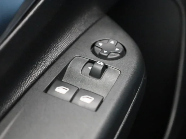 Opel Corsa (2023) — foto 22 van 38