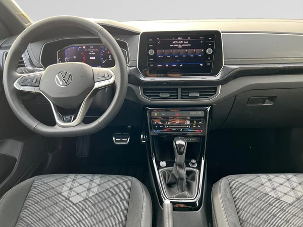VOLKSWAGEN T-Cross (2025) — foto 4 van 13
