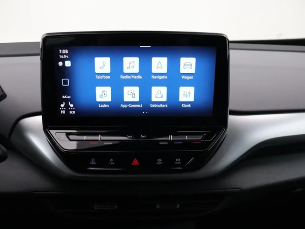 Volkswagen ID.4 (2023) — foto 14 van 31
