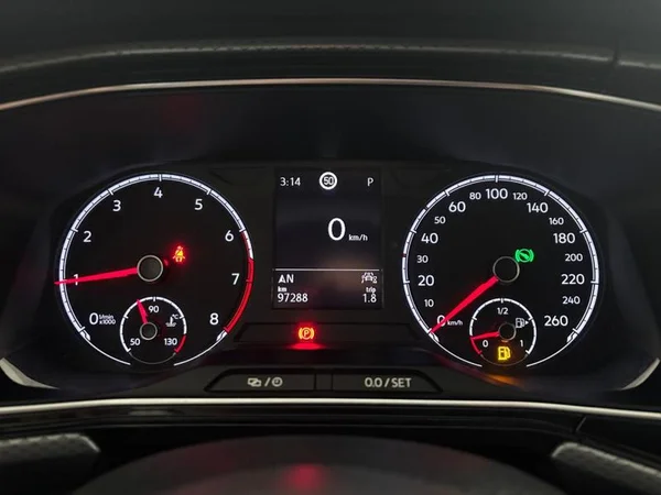 VOLKSWAGEN T-Cross (2022) — foto 6 van 17