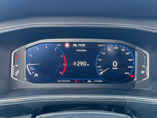 VOLKSWAGEN T-Cross (2025) — foto 6 van 21