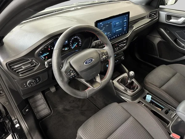 Ford Focus (2024) — foto 16 van 16