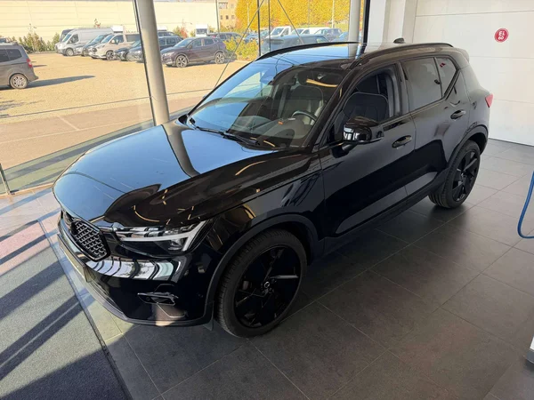 Volvo XC40 (2025) — foto 12 van 18