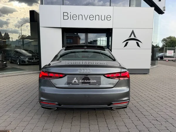 Audi A5 (2021) — foto 25 van 29