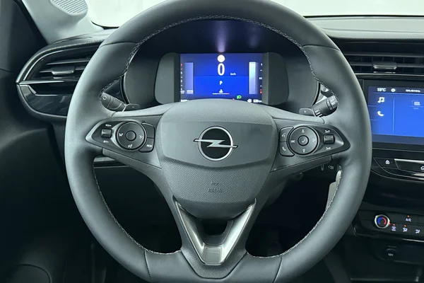 Opel Corsa (2025) — foto 2 van 24