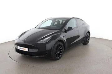 Tesla Model (2023)