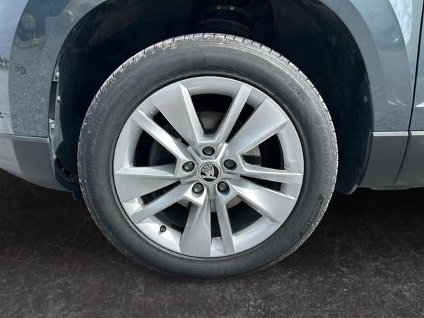 SKODA Karoq (2020) — foto 28 van 34