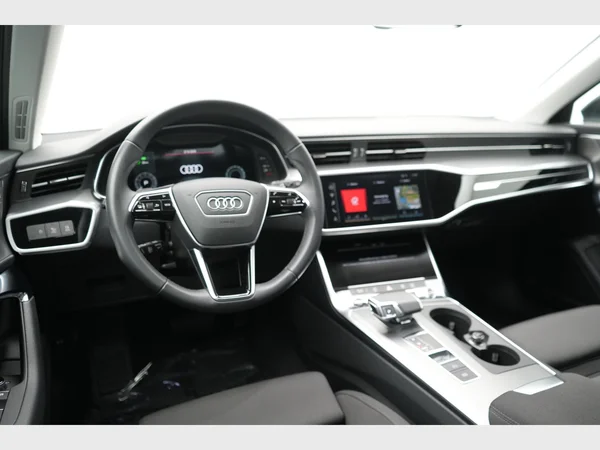 AUDI A6 Avant PHEV (2024) — foto 2 van 30