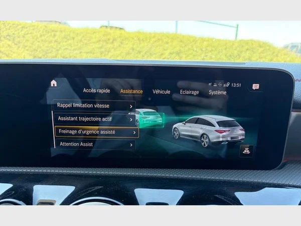 Mercedes-Benz CLA 180 (2021) — foto 14 van 25
