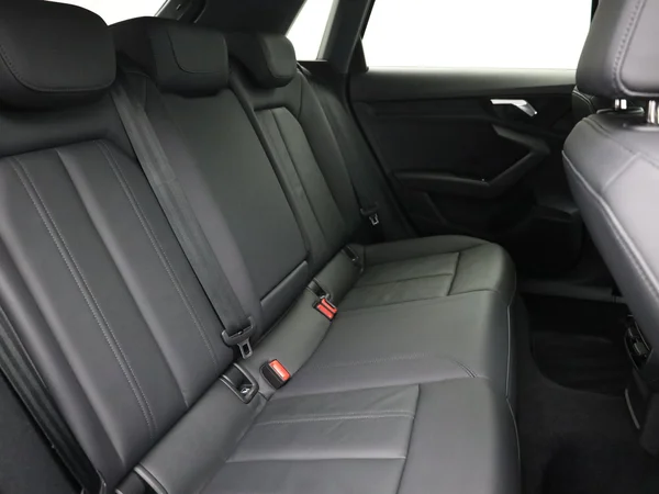 AUDI A3 Sportback (2024) — foto 13 van 22