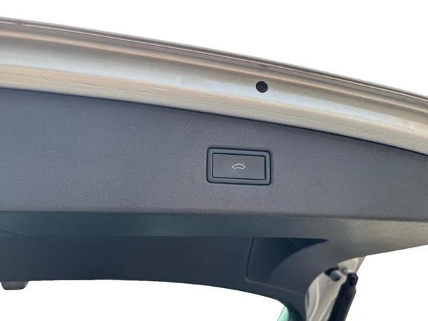 VOLKSWAGEN Tiguan (2021) — foto 14 van 24