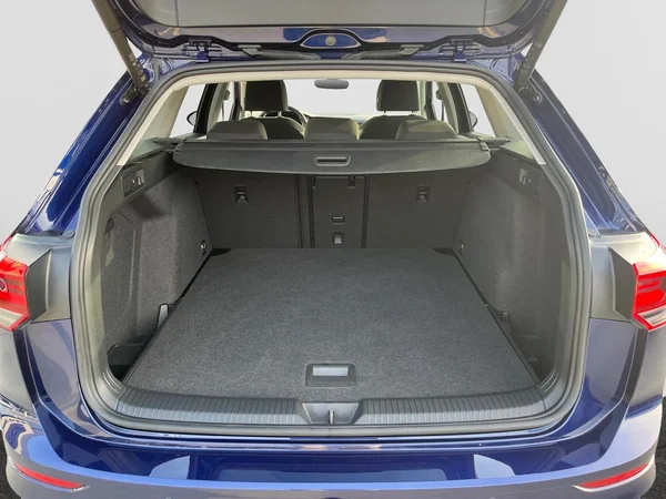 VOLKSWAGEN Golf VIII SW (2024) — foto 20 van 22