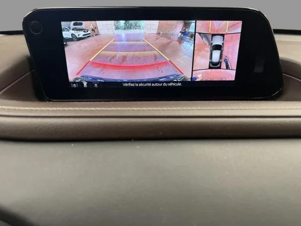 Mazda CX-30 (2019) — foto 3 van 15