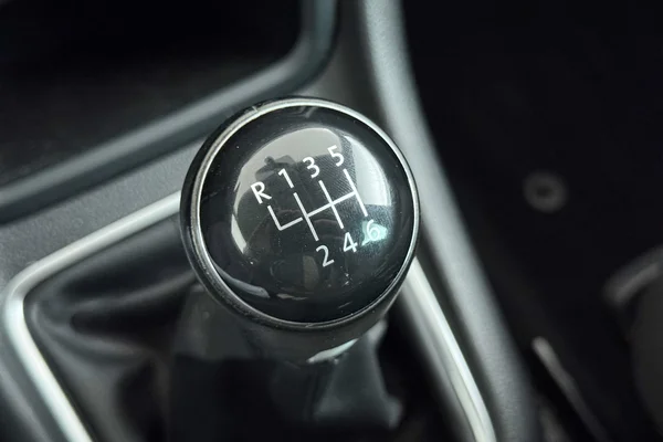 Volkswagen SHARAN (2018) — foto 5 van 42