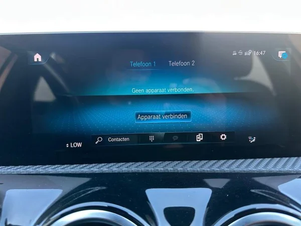 MERCEDES-BENZ A-Class (W177) (2019) — foto 11 van 25