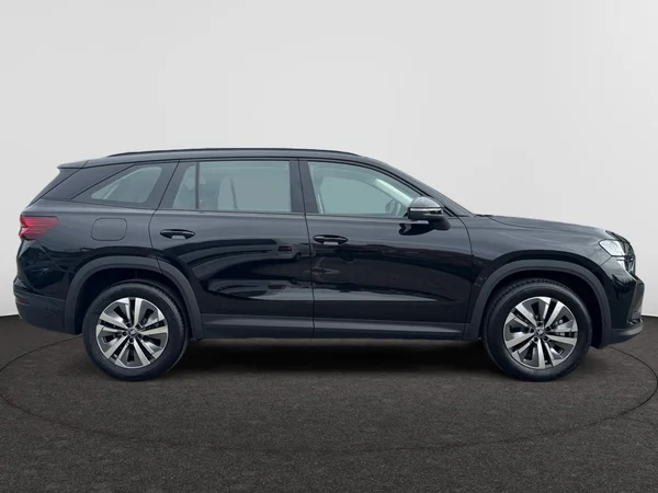SKODA Kodiaq (2026) — foto 8 van 19