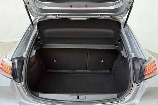 Peugeot 208 (2024) — foto 14 van 18