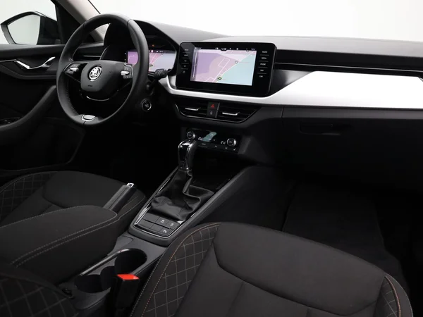 SKODA Kamiq (2022) — foto 15 van 21