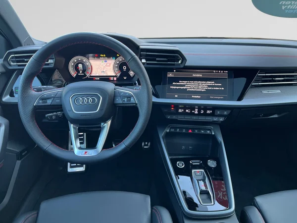 AUDI A3 Sportback (2025) — foto 23 van 24