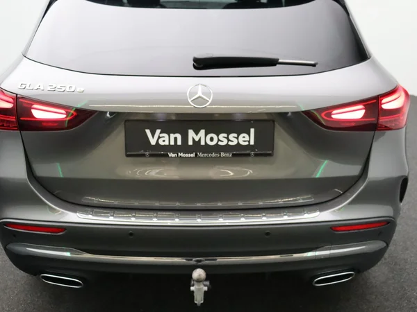 Mercedes-Benz GLA (2025) — foto 22 van 36