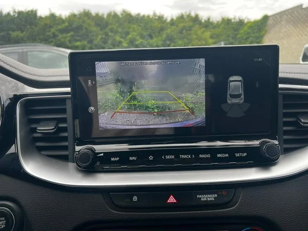 KIA XCeed (2023) — foto 14 van 27