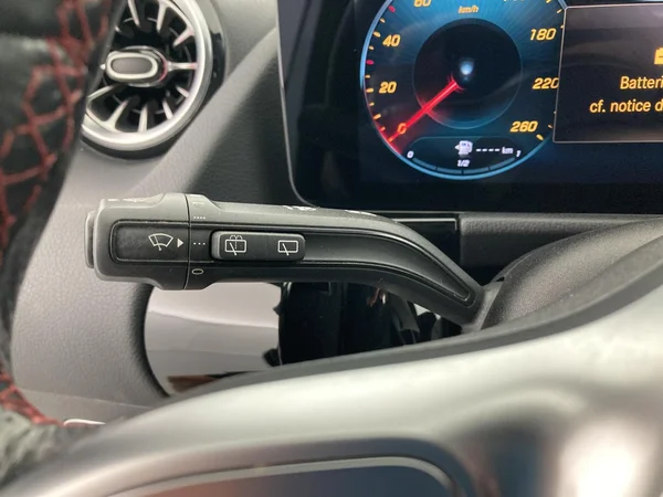 MERCEDES-BENZ B 160 (2021) — foto 20 van 36