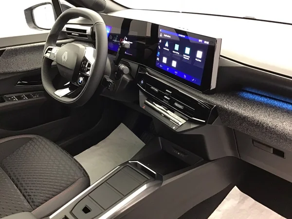 Renault Clio VI (2026) — foto 29 van 30