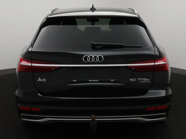 AUDI A6 Avant PHEV (2025) — foto 23 van 28