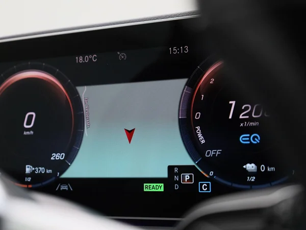 Mercedes-Benz GLE (2022) — foto 19 van 45