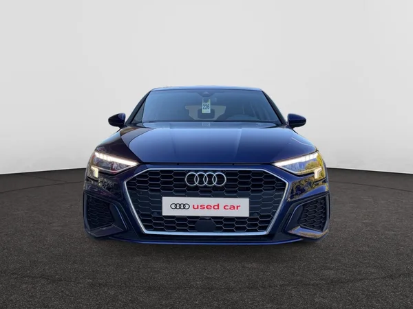AUDI A3 Sportback (2023) — foto 16 van 17