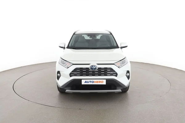 Toyota RAV4 (2019) — foto 15 van 16