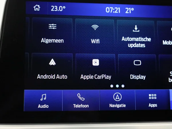 Ford Kuga (2022) — foto 25 van 40