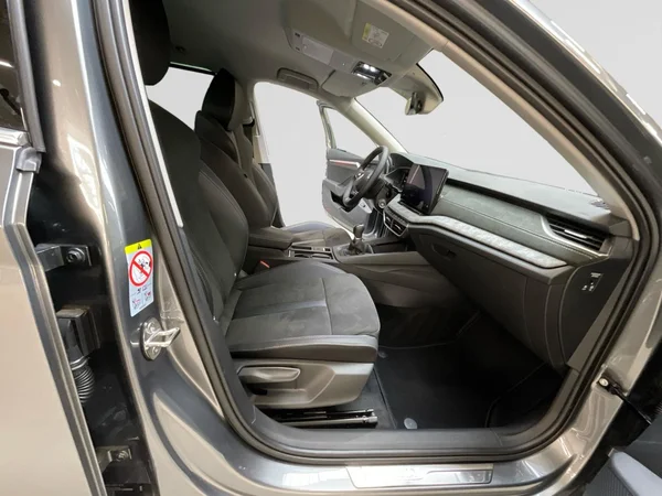 SKODA Octavia Combi (2026) — foto 8 van 24