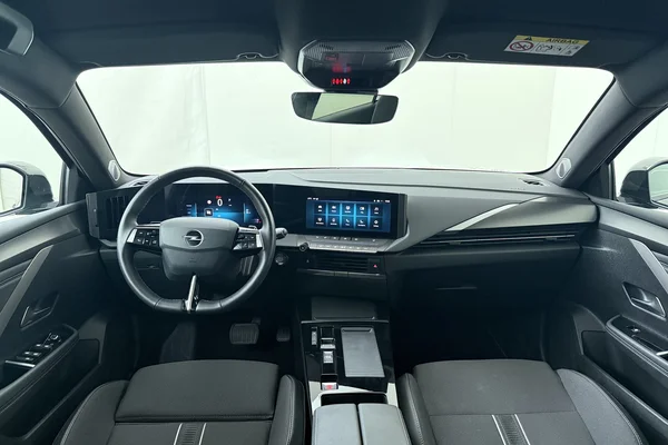 Opel Astra Sports Tourer (2025) — foto 19 van 19