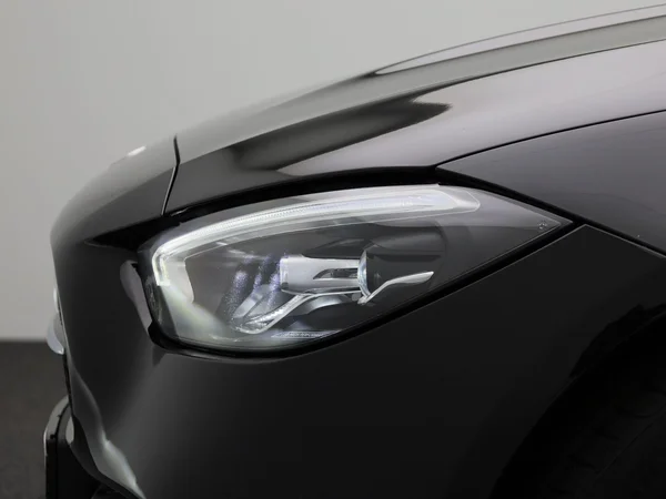 Mercedes-Benz C-Klasse (2022) — foto 7 van 54
