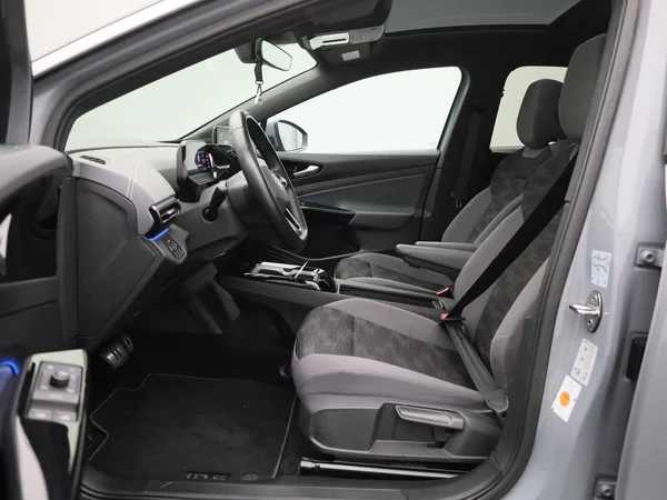 Volkswagen ID.5 (2023) — foto 2 van 38