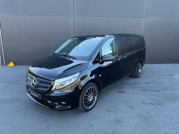 Mercedes-Benz Vito (2022) — foto 12 van 21