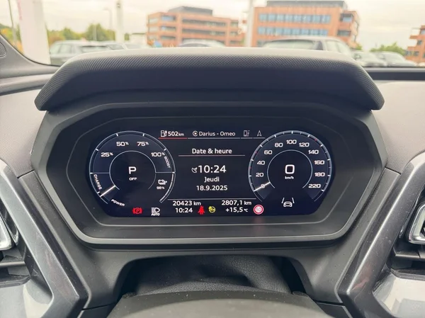 AUDI Q4 Sportback e-tron (2025) — foto 15 van 15