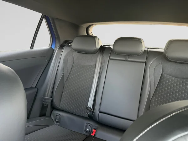 VOLKSWAGEN T-Roc (2026) — foto 4 van 15