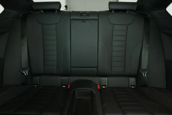 BMW 2-serie (2023) — foto 6 van 16