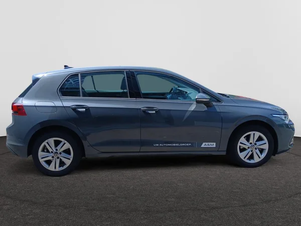 VOLKSWAGEN Golf VIII (2025) — foto 9 van 14