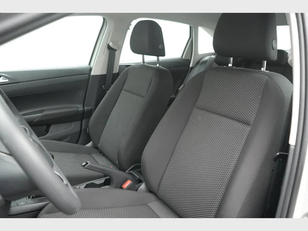 VOLKSWAGEN Taigo (2023) — foto 25 van 26