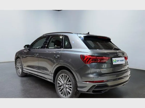 Audi Q3 (2019) — foto 12 van 29