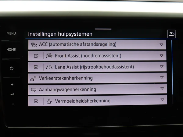 VOLKSWAGEN Arteon Shooting Brake (2024) — foto 8 van 17
