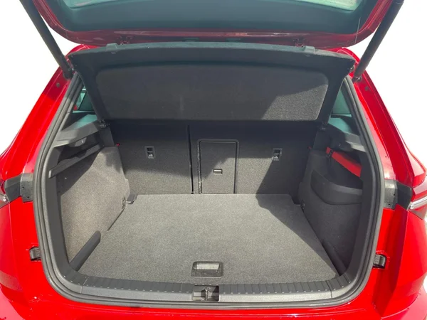 SKODA Karoq (2023) — foto 7 van 20