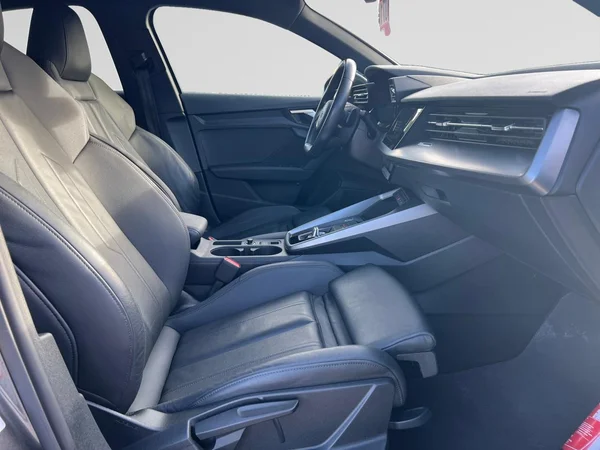 AUDI A3 Sedan Dsl (2023) — foto 4 van 18