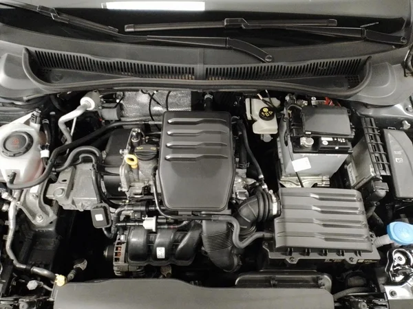VOLKSWAGEN Polo (2022) — foto 13 van 22